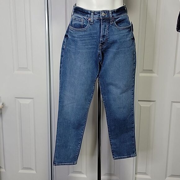Old Navy extra stretch high rise curvy OG straight blue jeans size 0 NWT - Picture 3 of 10